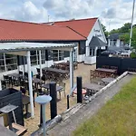 Lägenhet Tversted Strandkro *